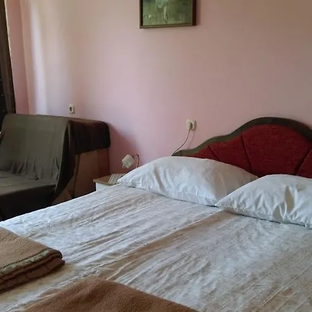 Ana * Rovinj